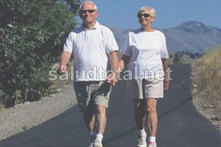 Ve aquí cómo evitar la artritis caminando